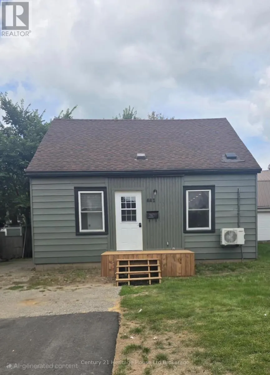 683 ELIZABETH STREET