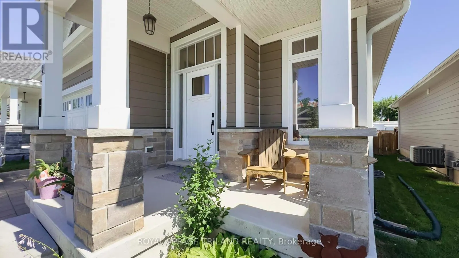 21 CREEK SIDE PLACE