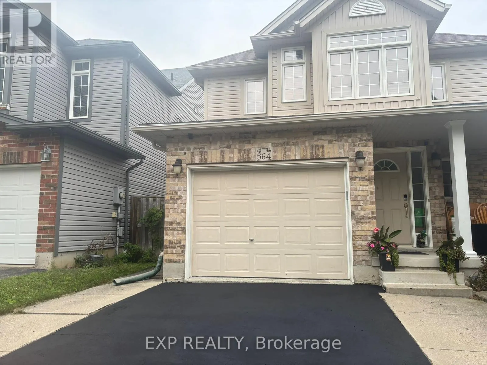 564 WOOLGRASS AVENUE