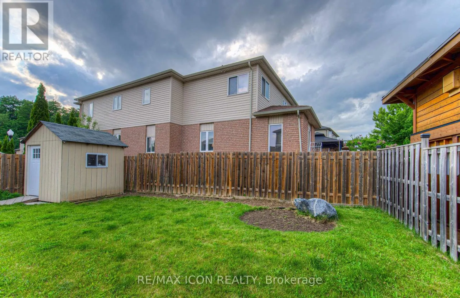 139 PEBBLECREEK DRIVE