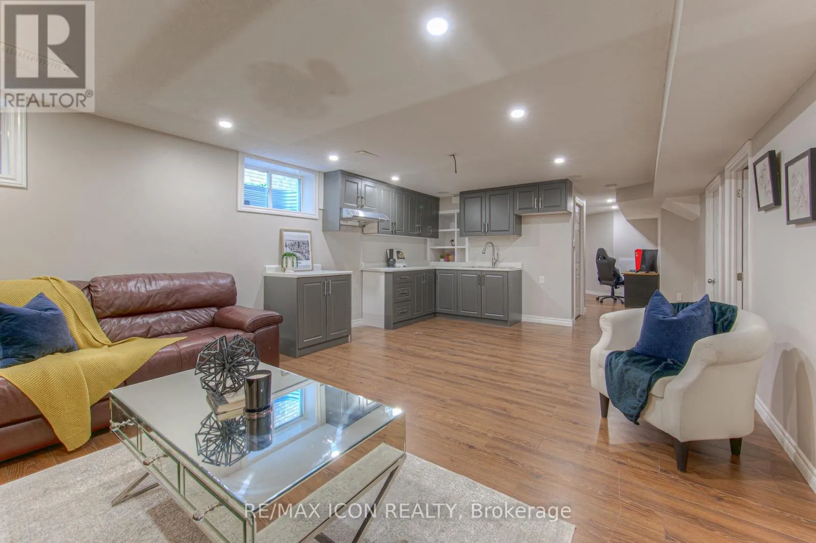 139 PEBBLECREEK DRIVE