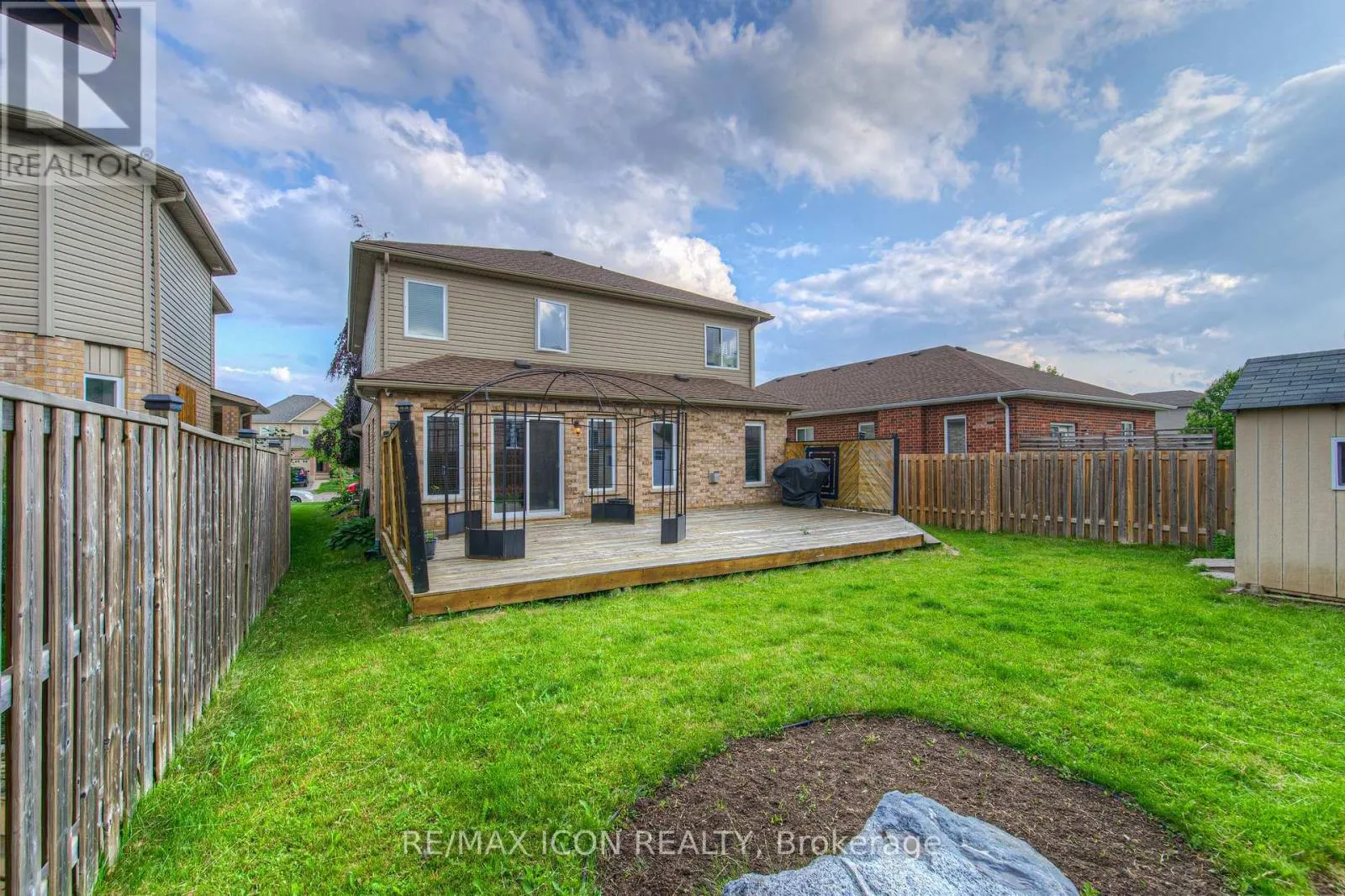 139 PEBBLECREEK DRIVE