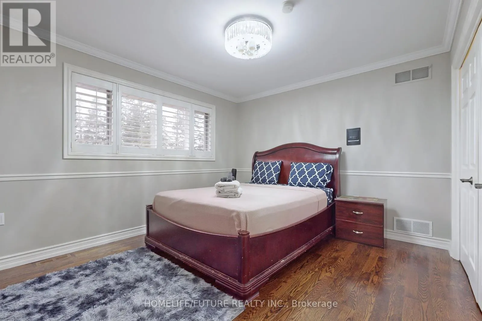 82 PEARSON ROAD