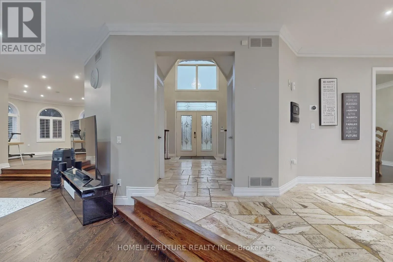 82 PEARSON ROAD