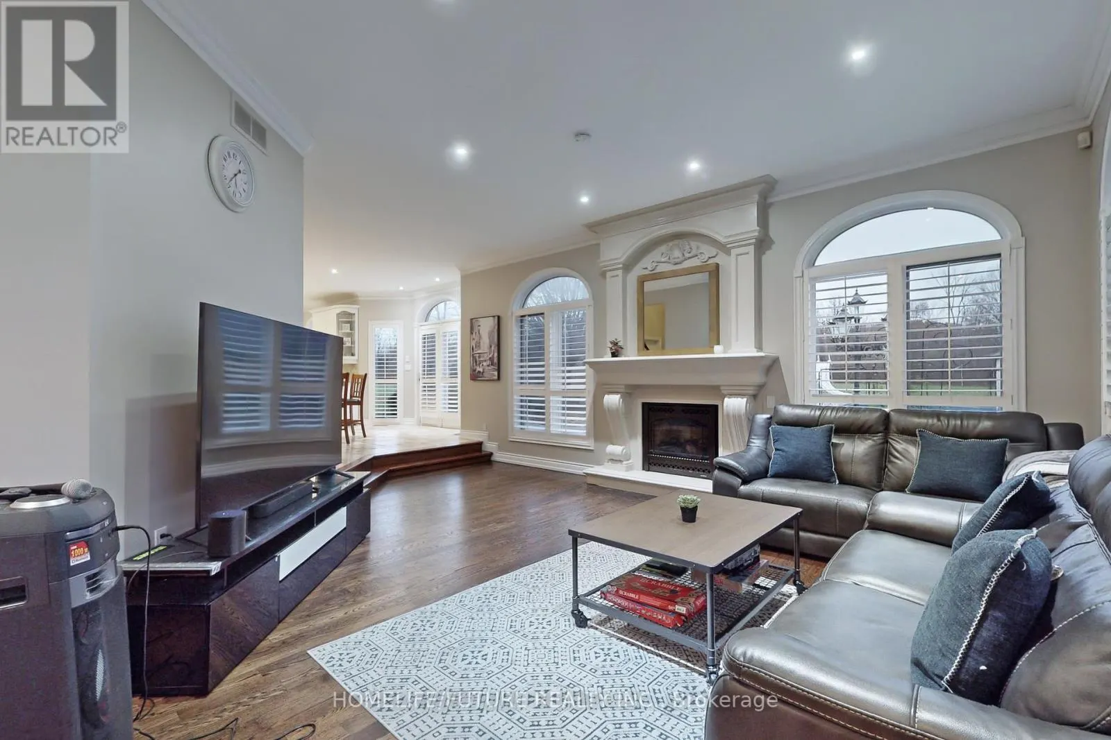82 PEARSON ROAD