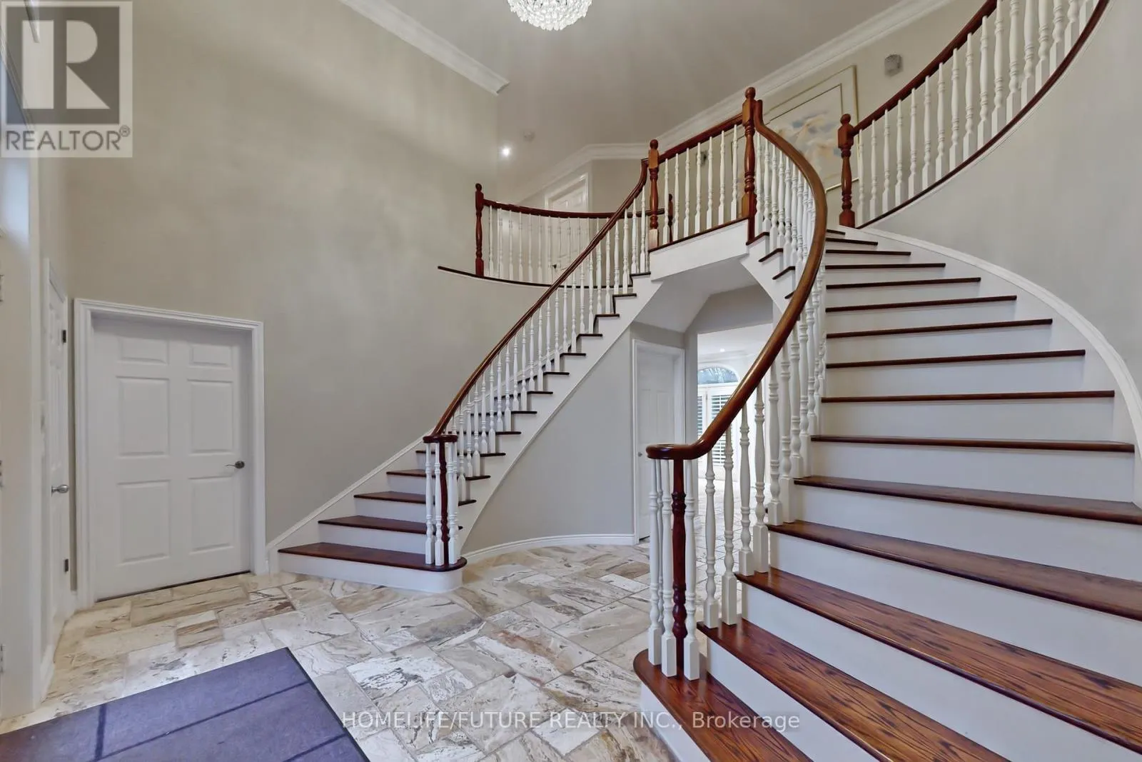 82 PEARSON ROAD