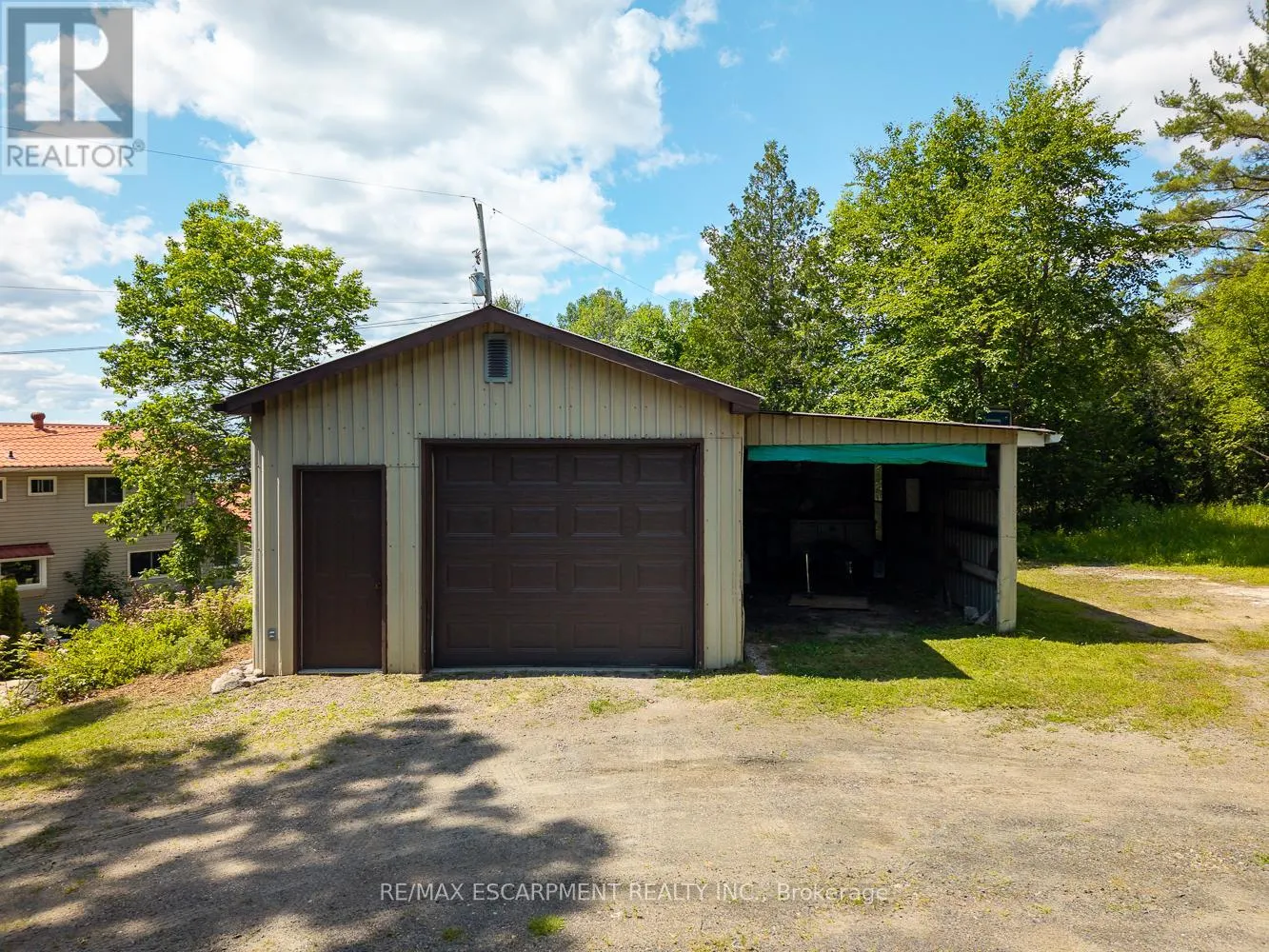 32 10TH CONCESSION ROAD