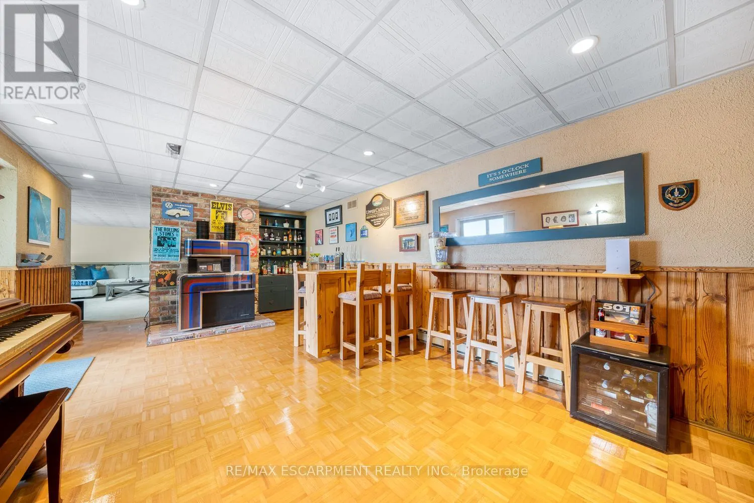 32 10TH CONCESSION ROAD