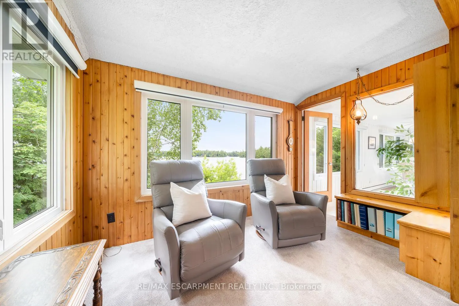 32 10TH CONCESSION ROAD