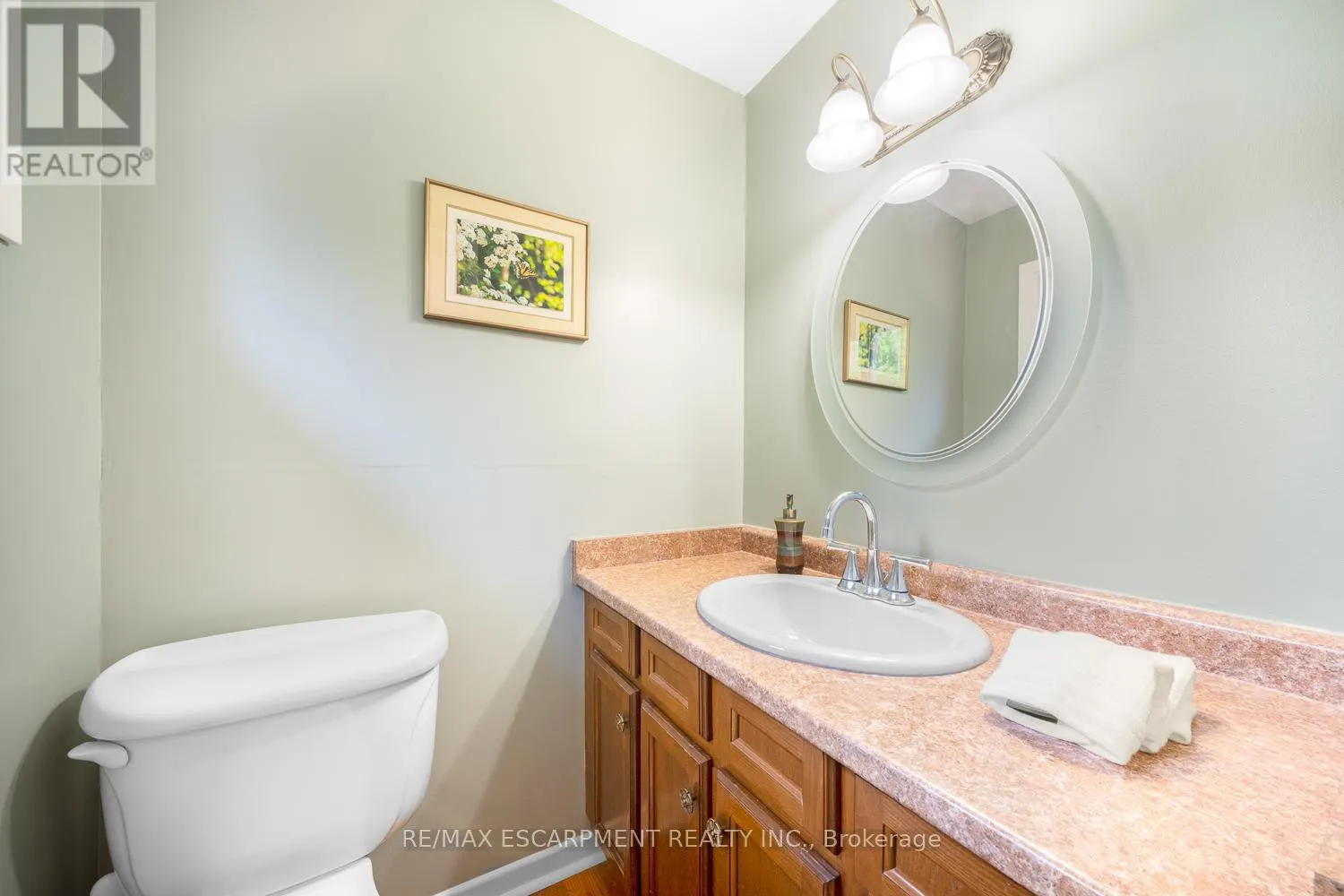32 10TH CONCESSION ROAD
