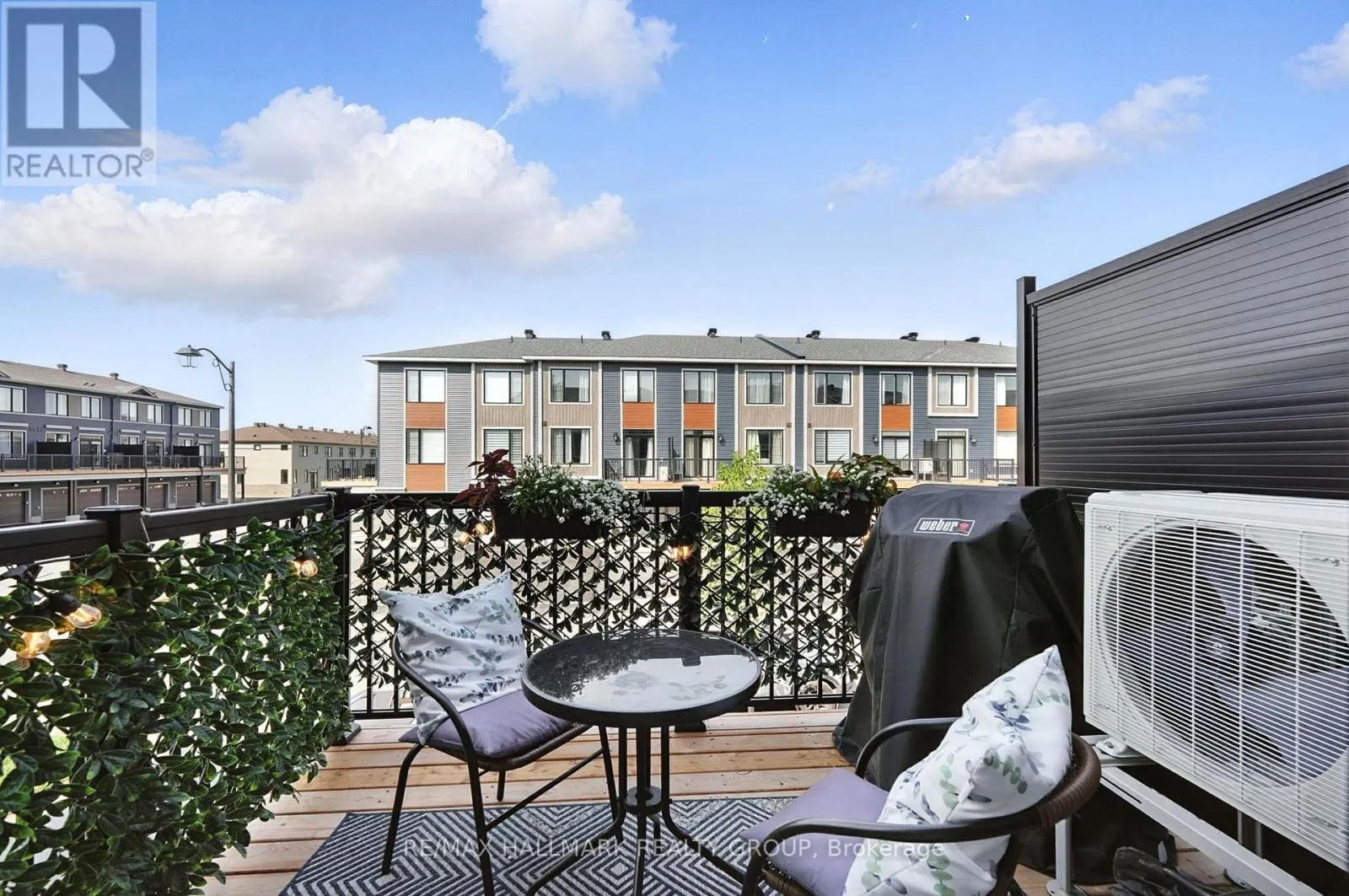702 CONFLUENCE WALK