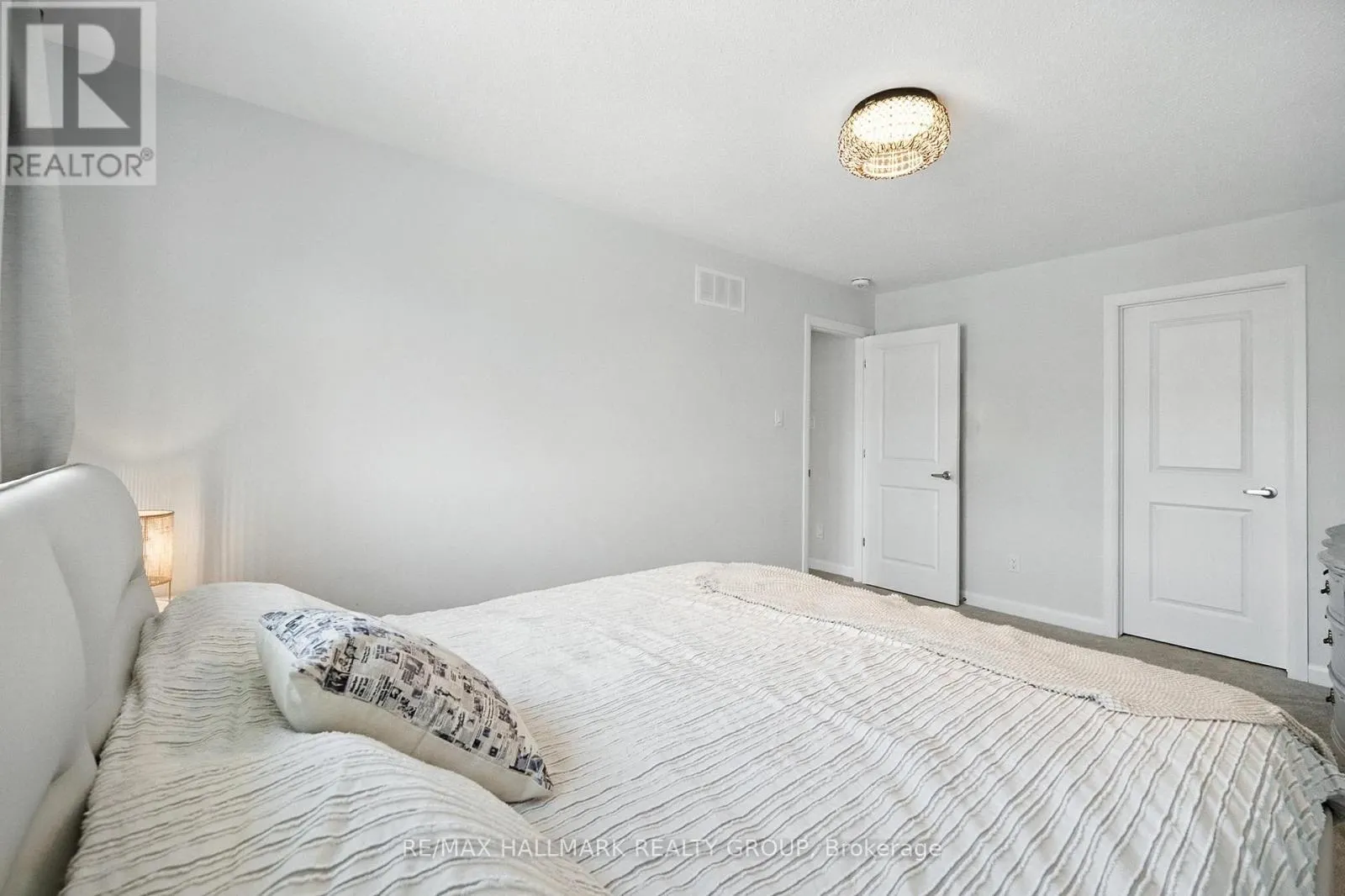 702 CONFLUENCE WALK