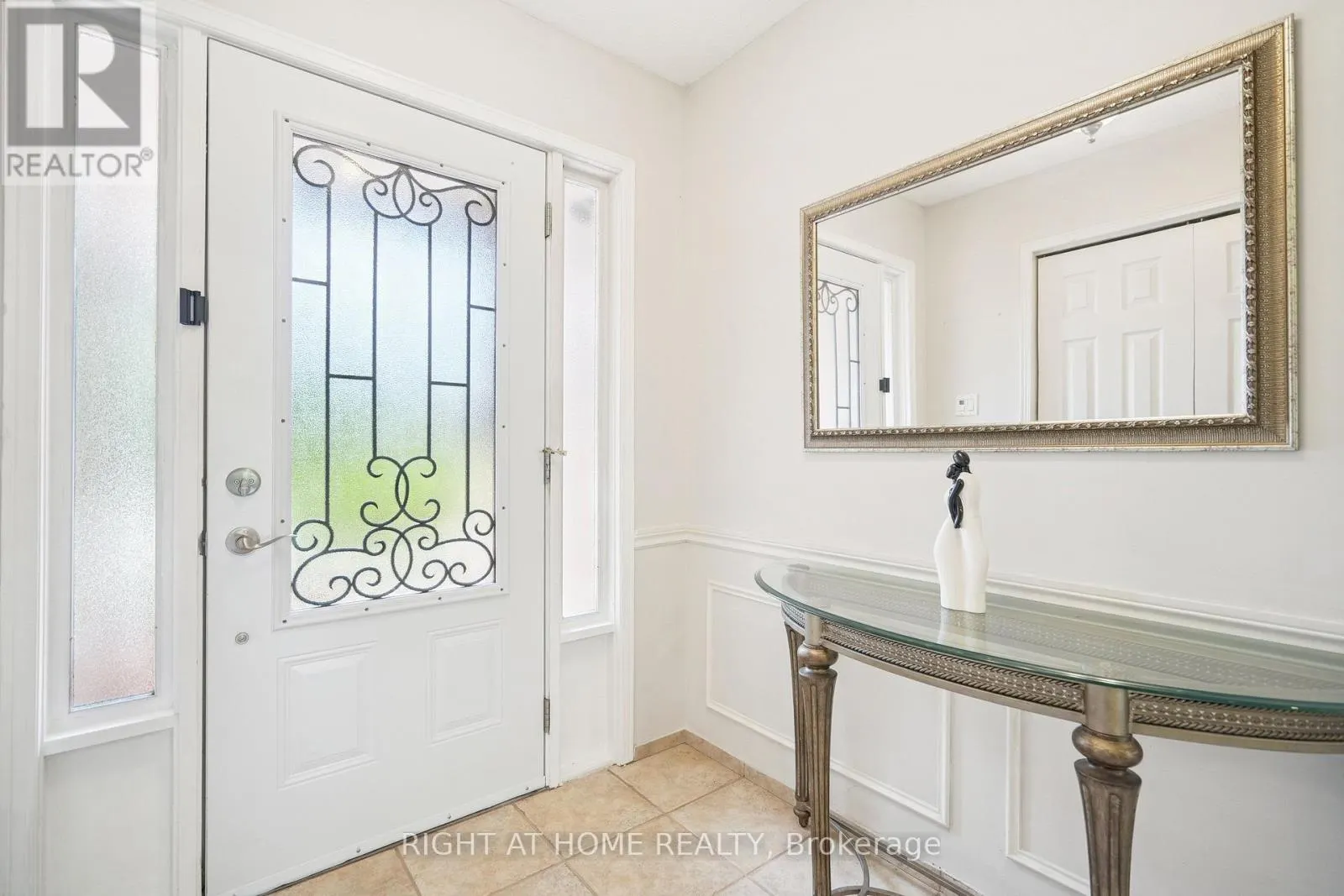 309 AMBERLY BOULEVARD