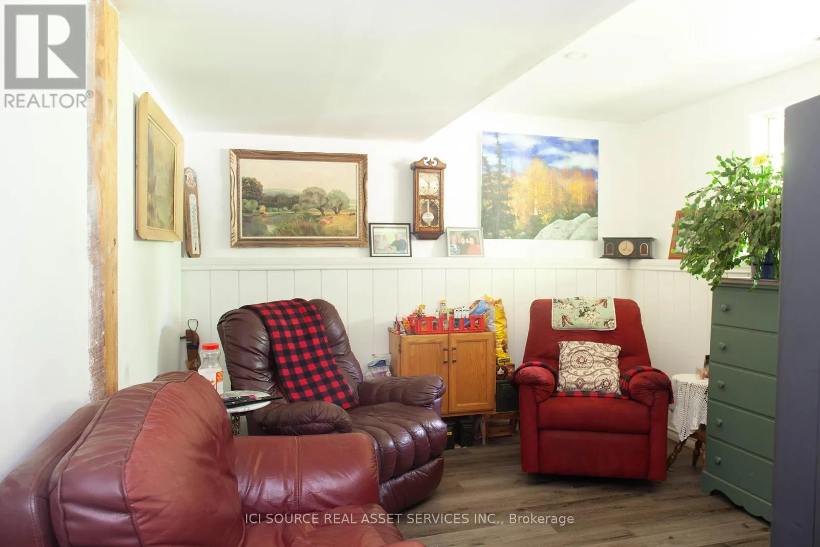 26 JARDIN LANE