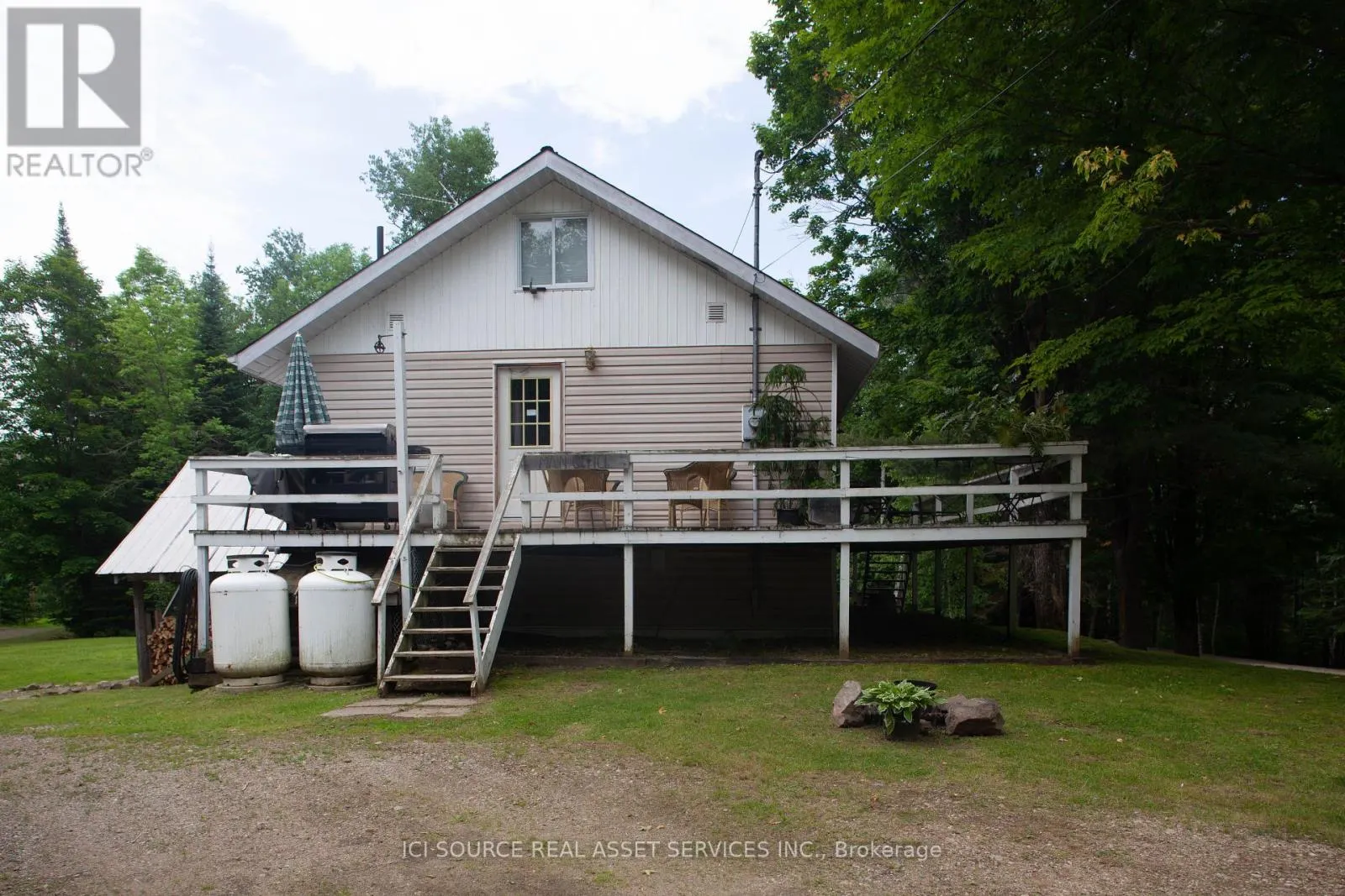 26 JARDIN LANE
