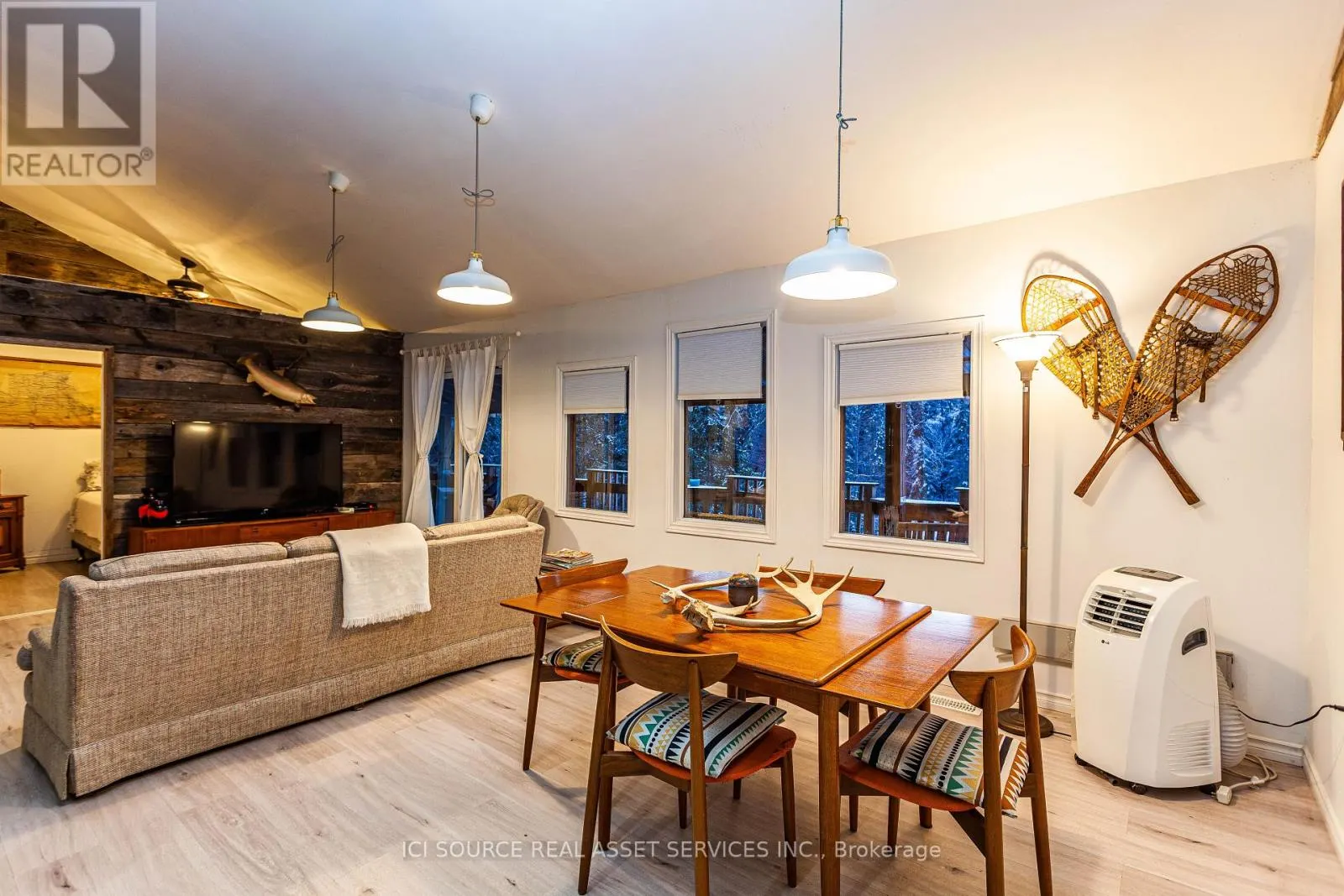 26 JARDIN LANE