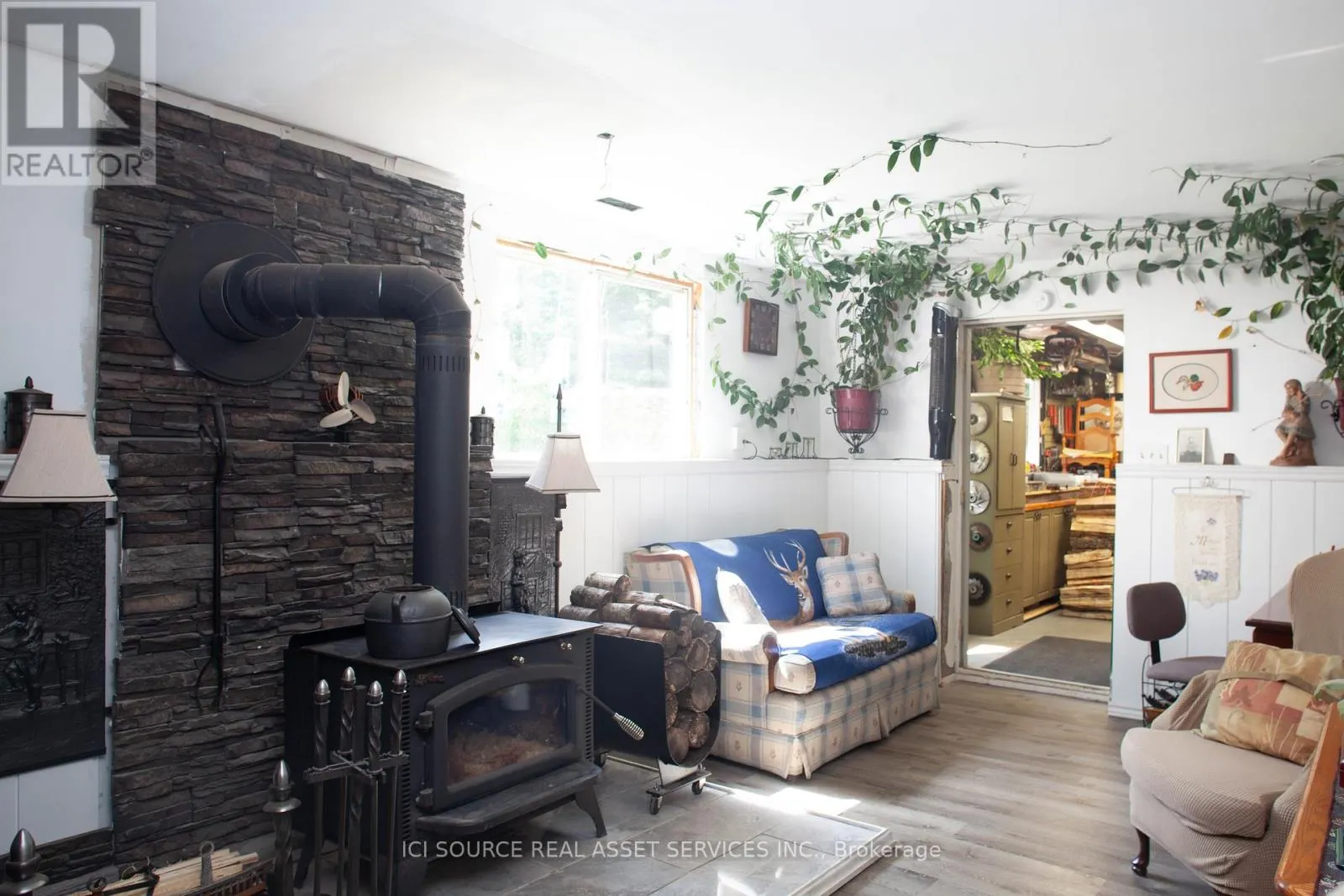 26 JARDIN LANE