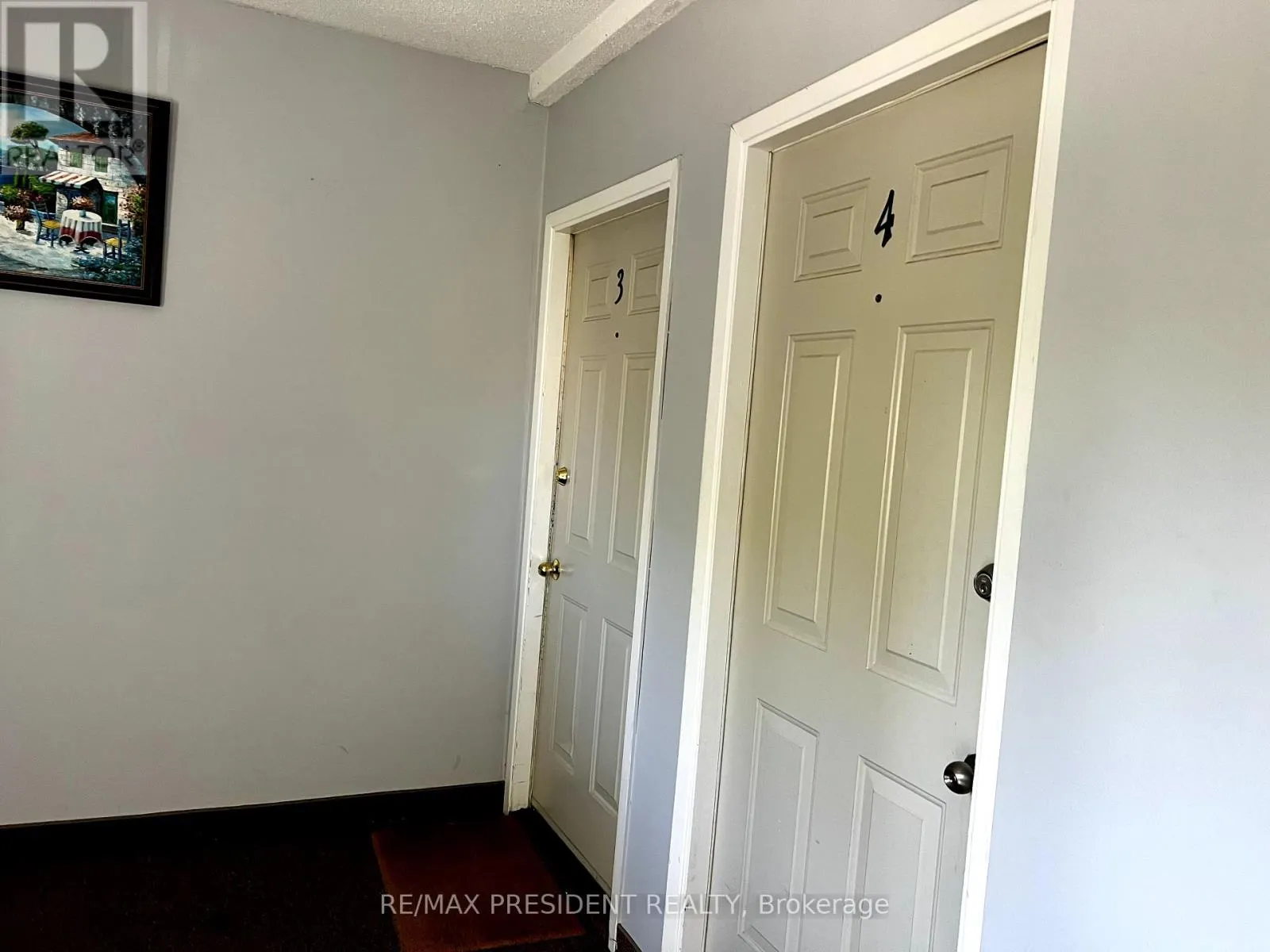 37 BOND STREET S