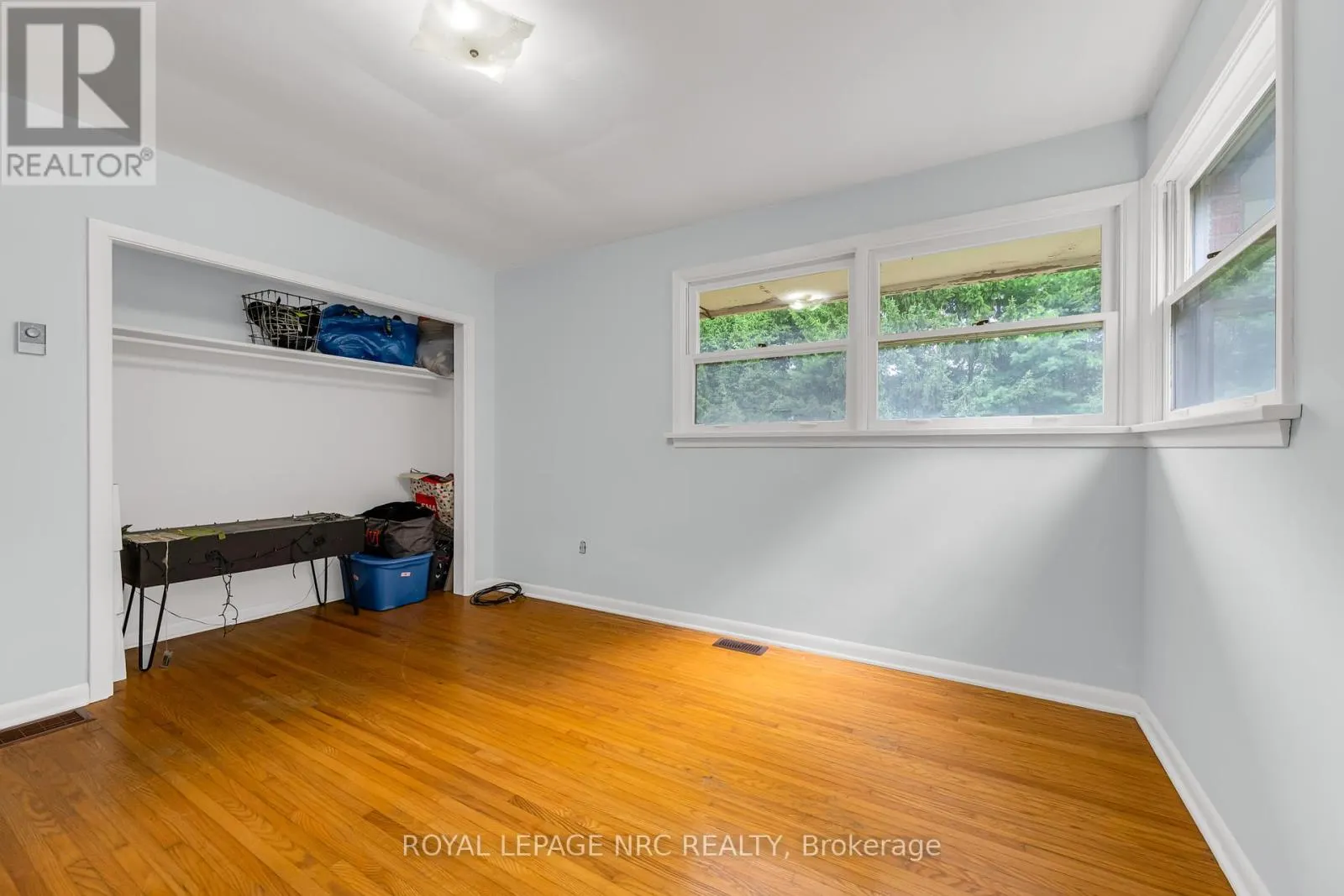 489 MEMORIAL DRIVE