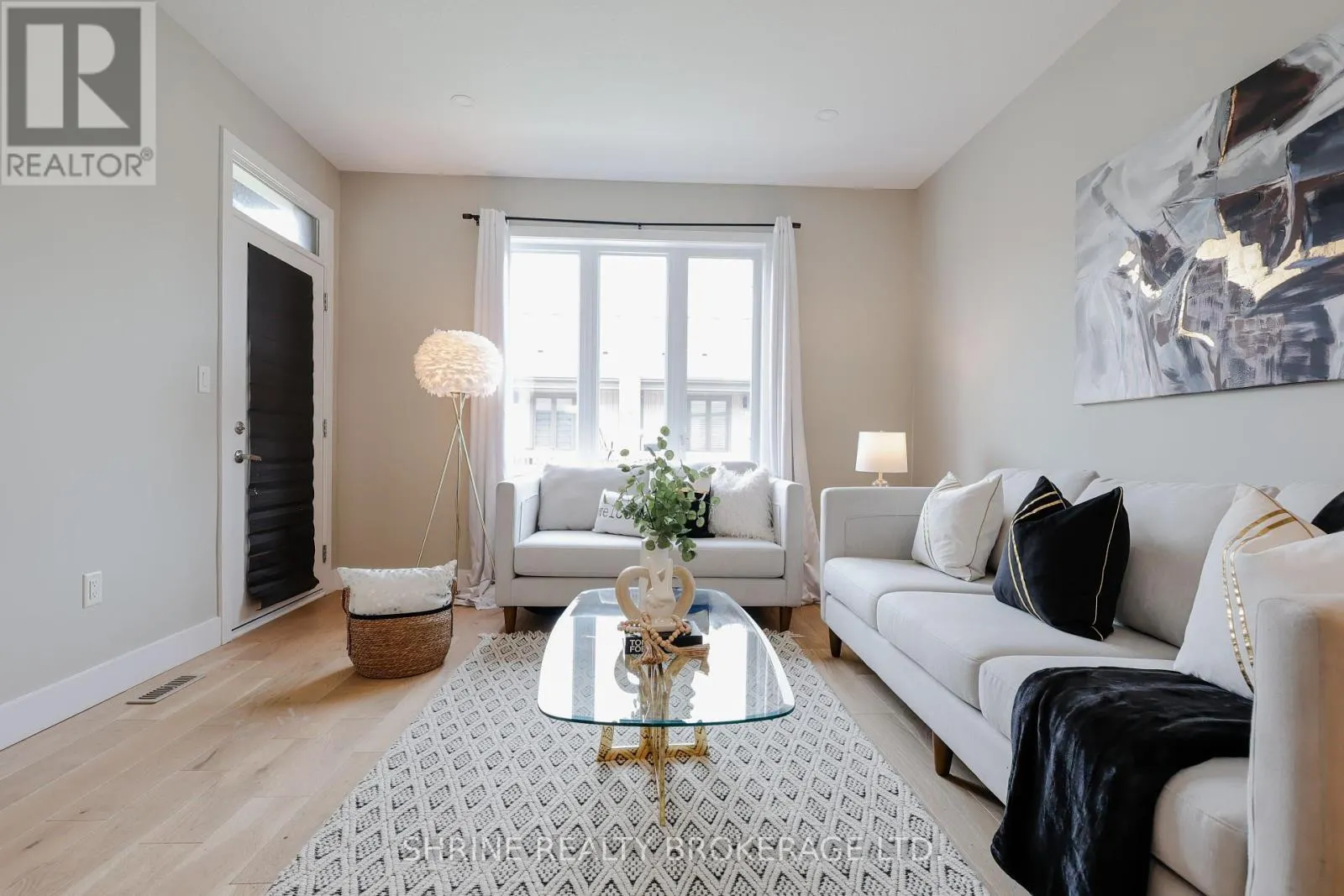 49 - 745 CHELTON ROAD, #49