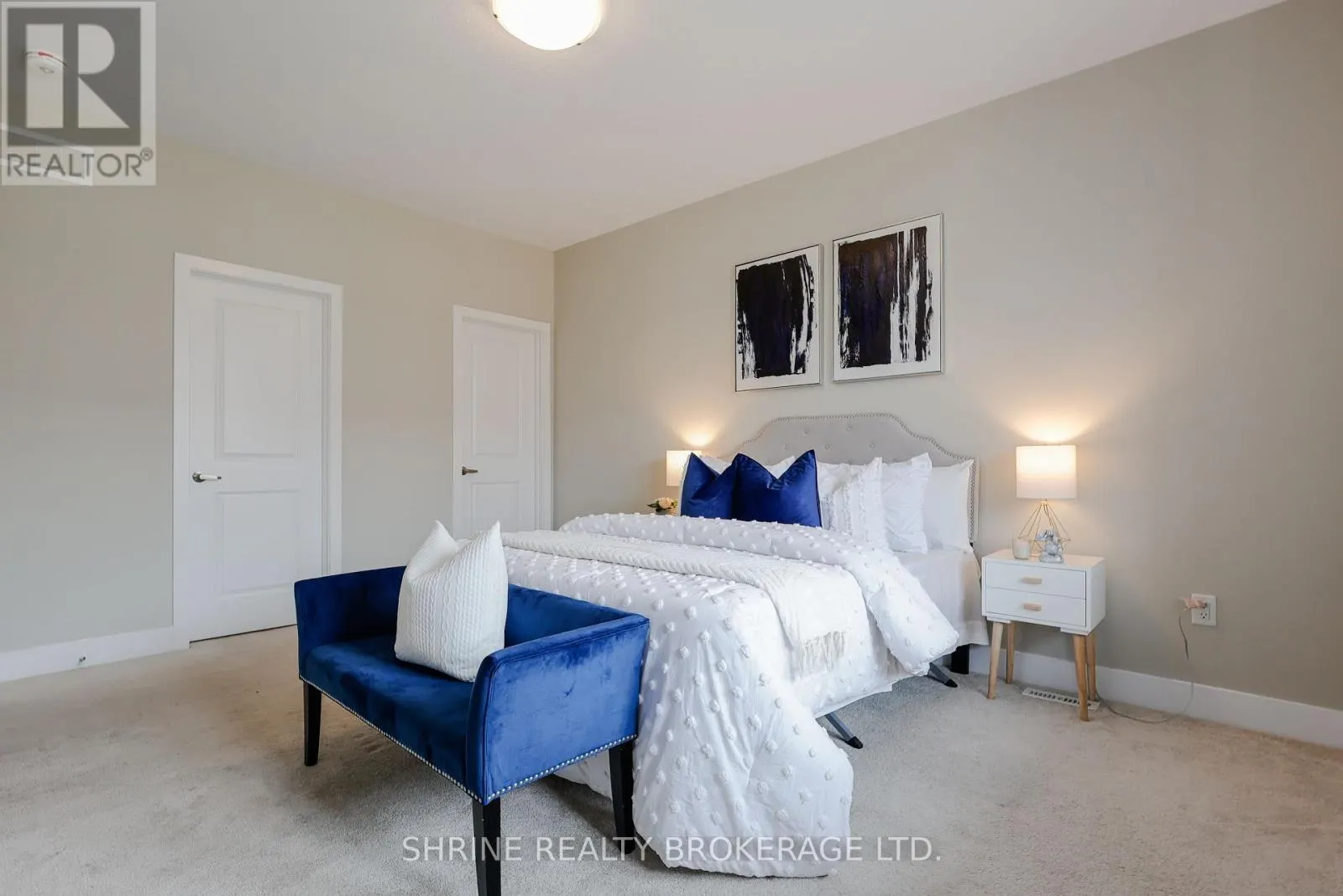 49 - 745 CHELTON ROAD, #49