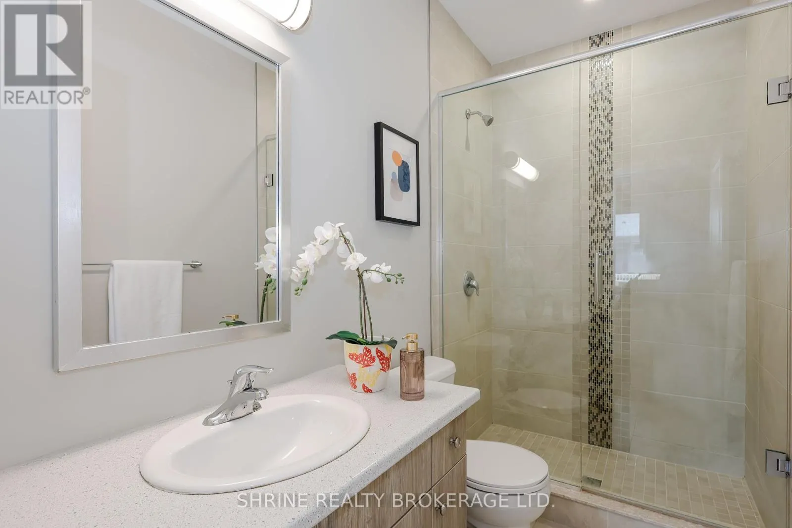 49 - 745 CHELTON ROAD, #49