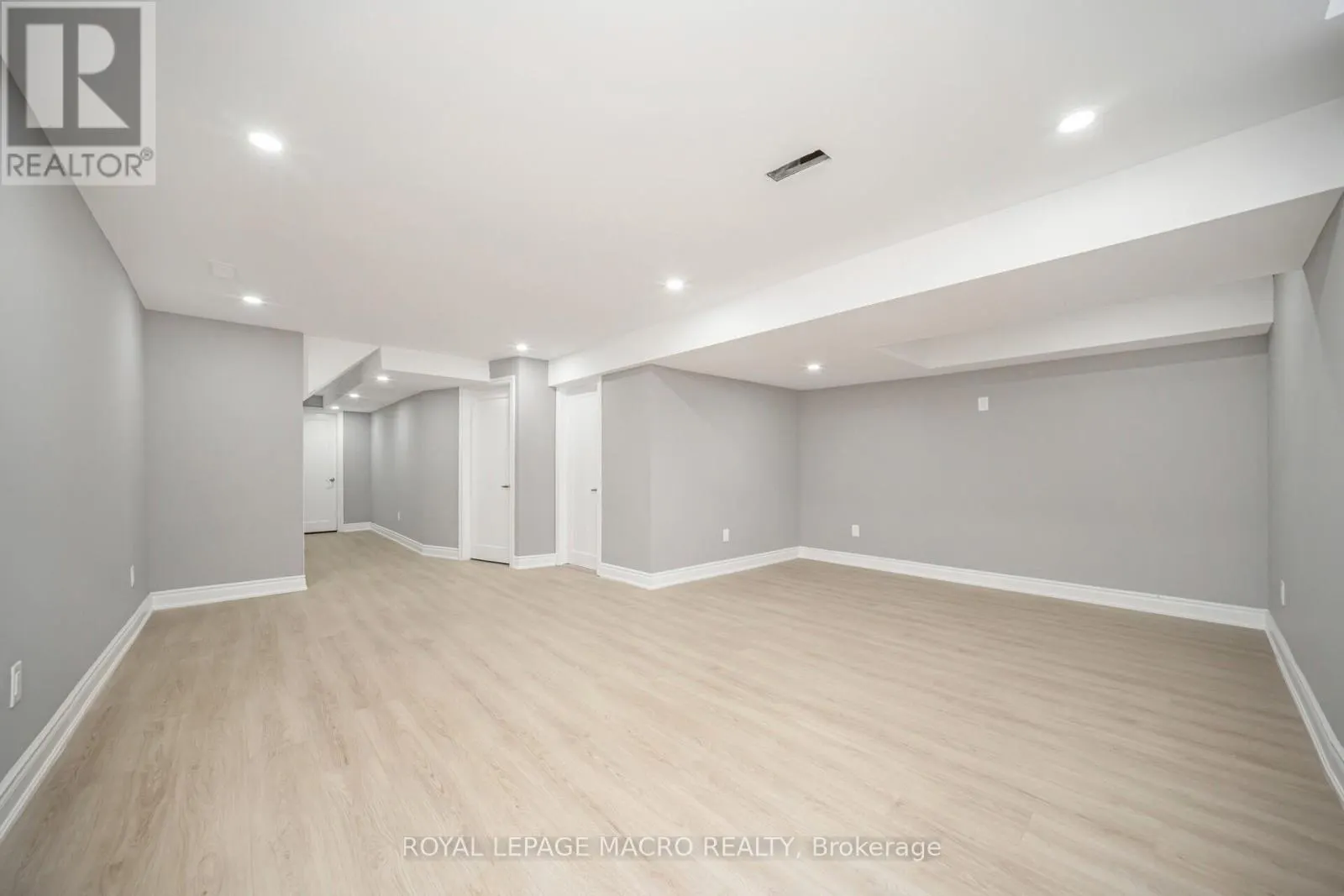 57 REDCEDAR CRESCENT
