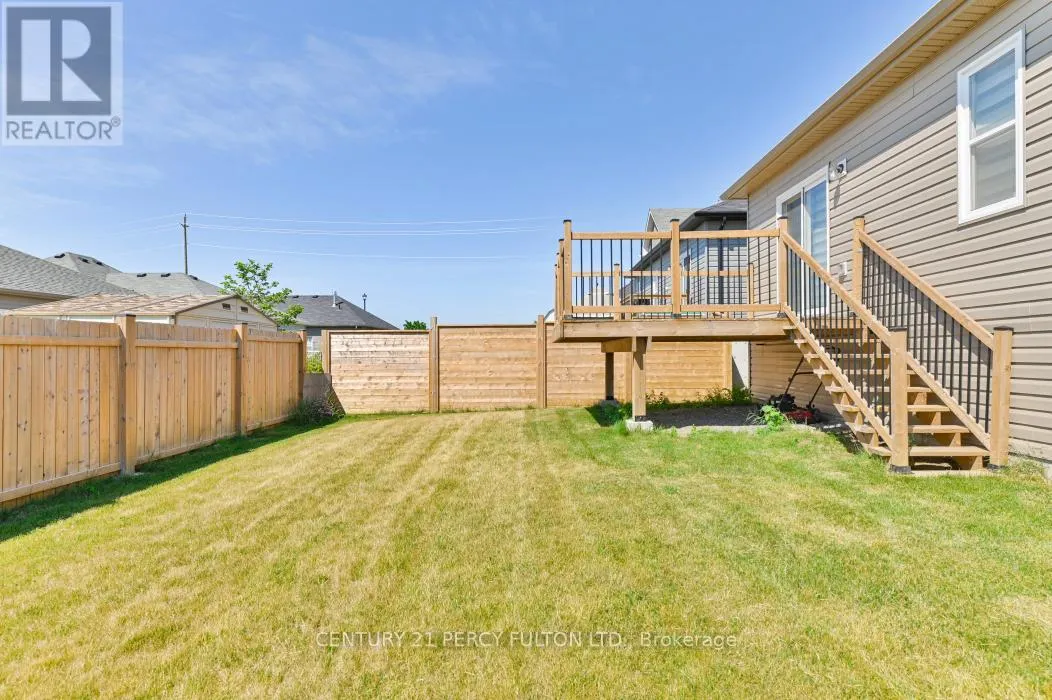 8 BRAEBURN STREET