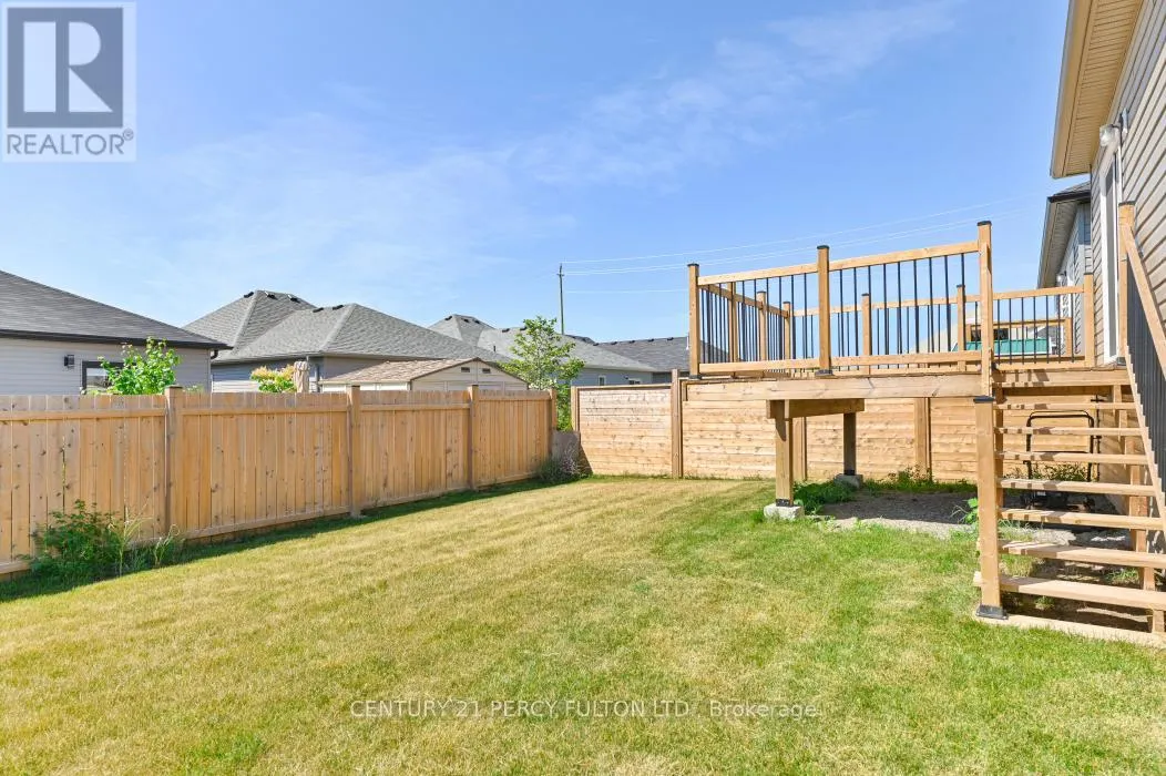 8 BRAEBURN STREET