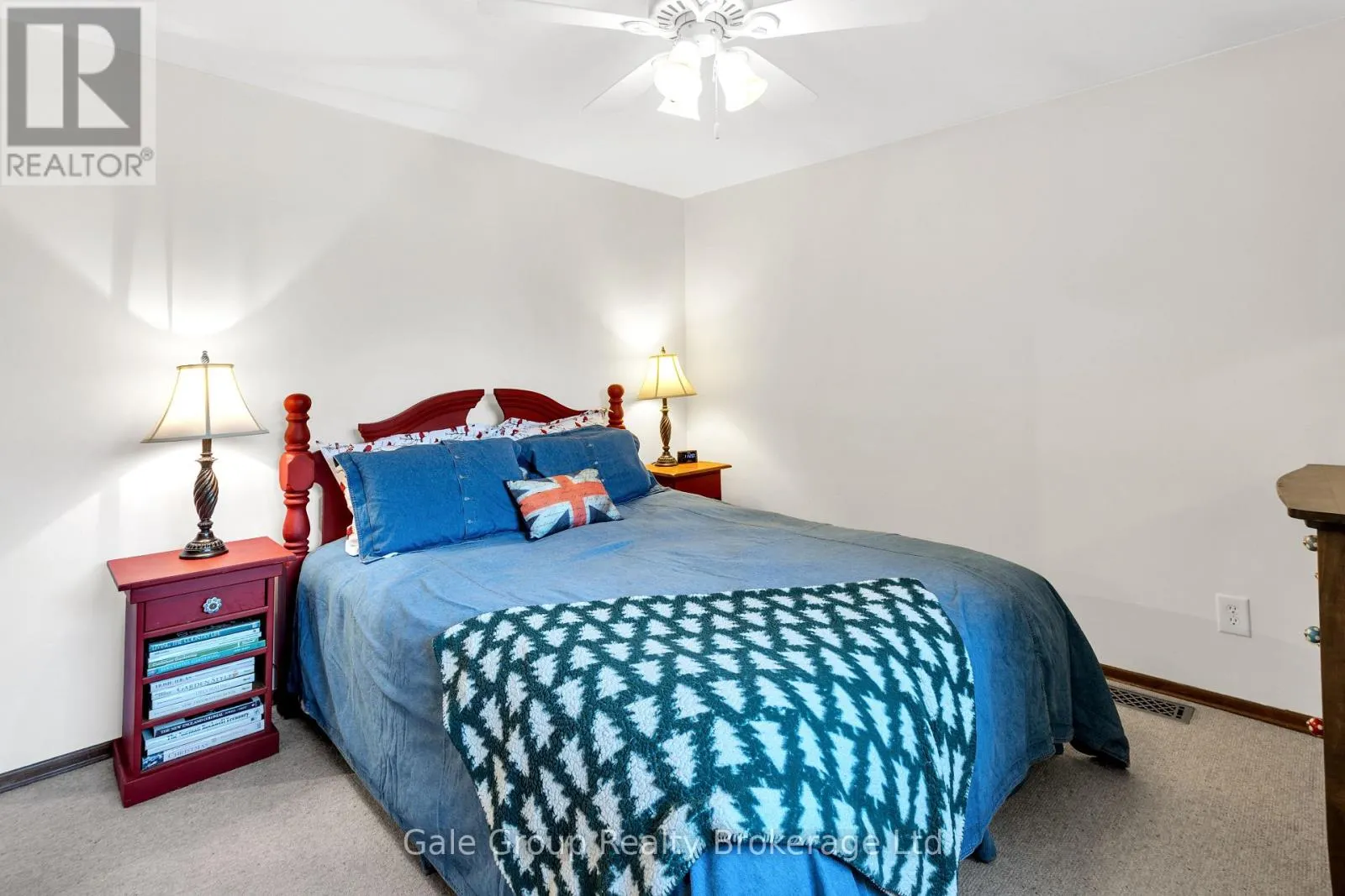 16 EDGAR DRIVE