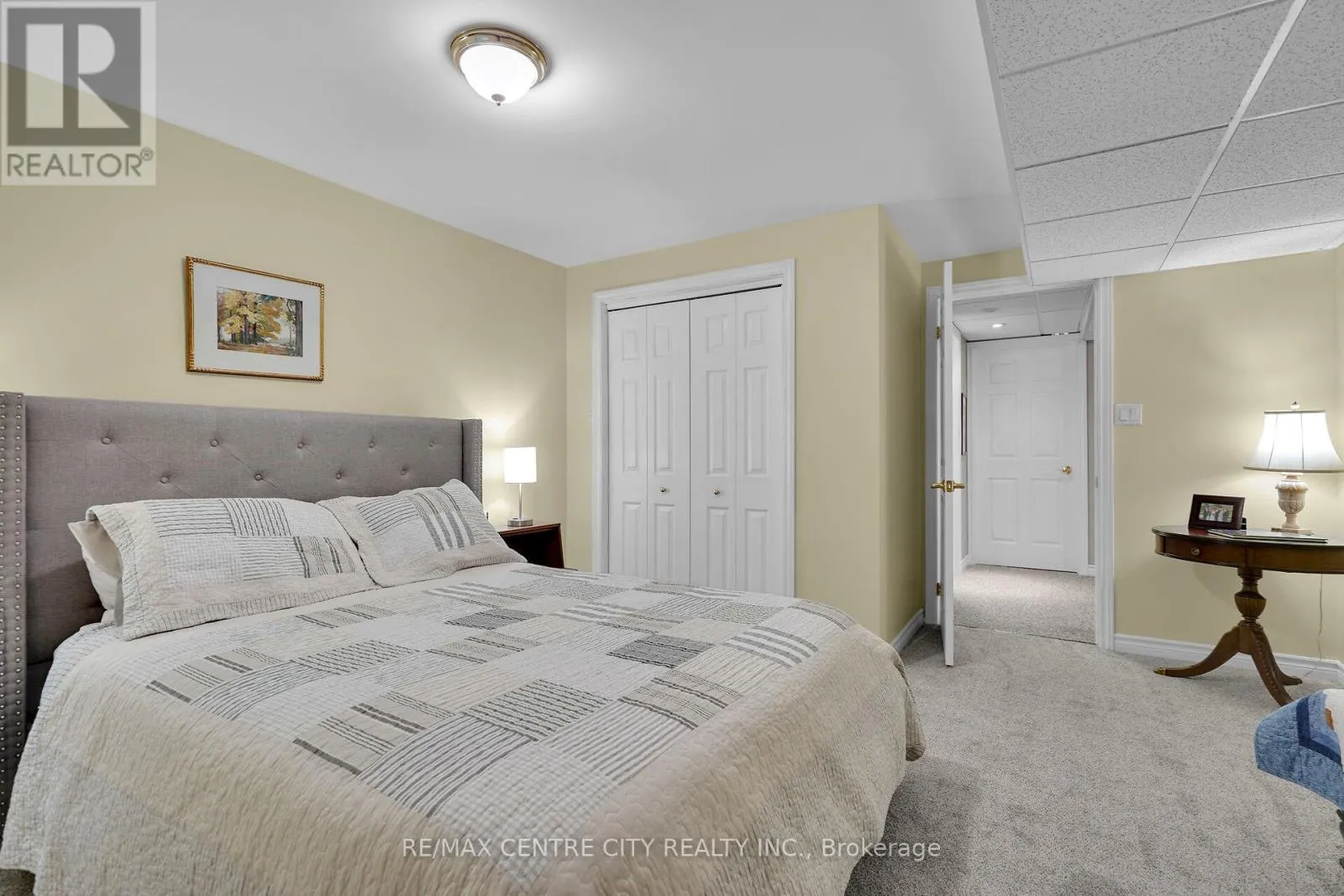 5 - 21 ST JOHNS DRIVE, #5