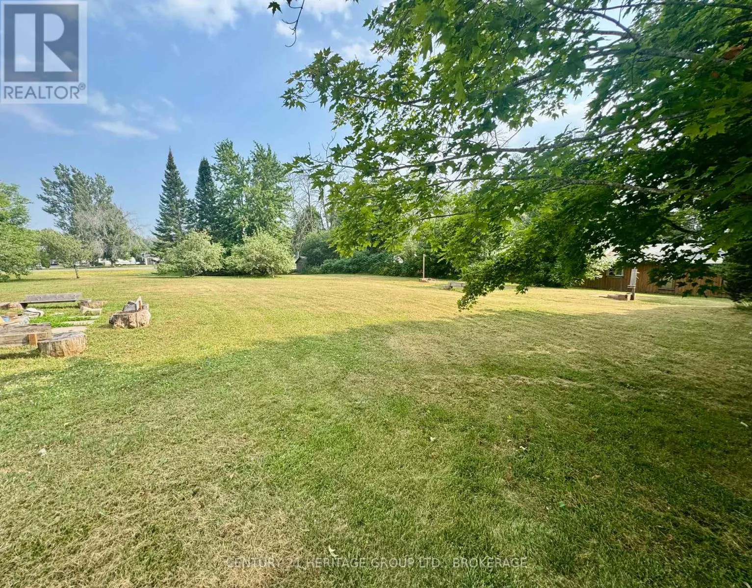 126 VARTY LAKE ROAD