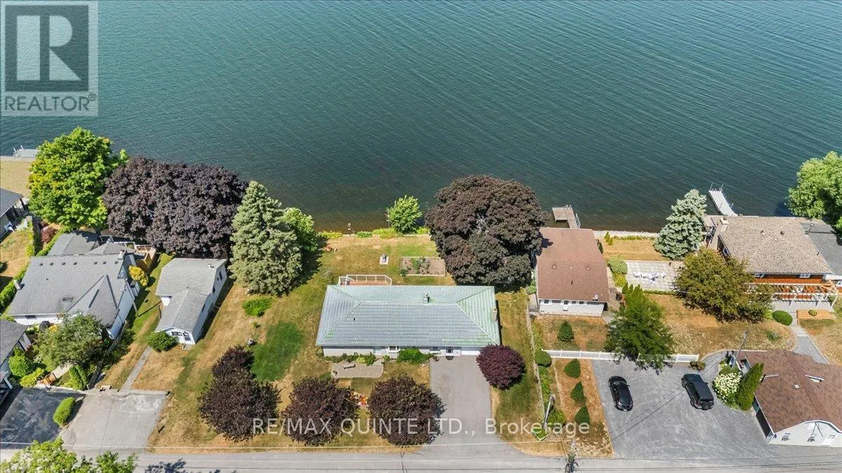 54 CEDAR LANE