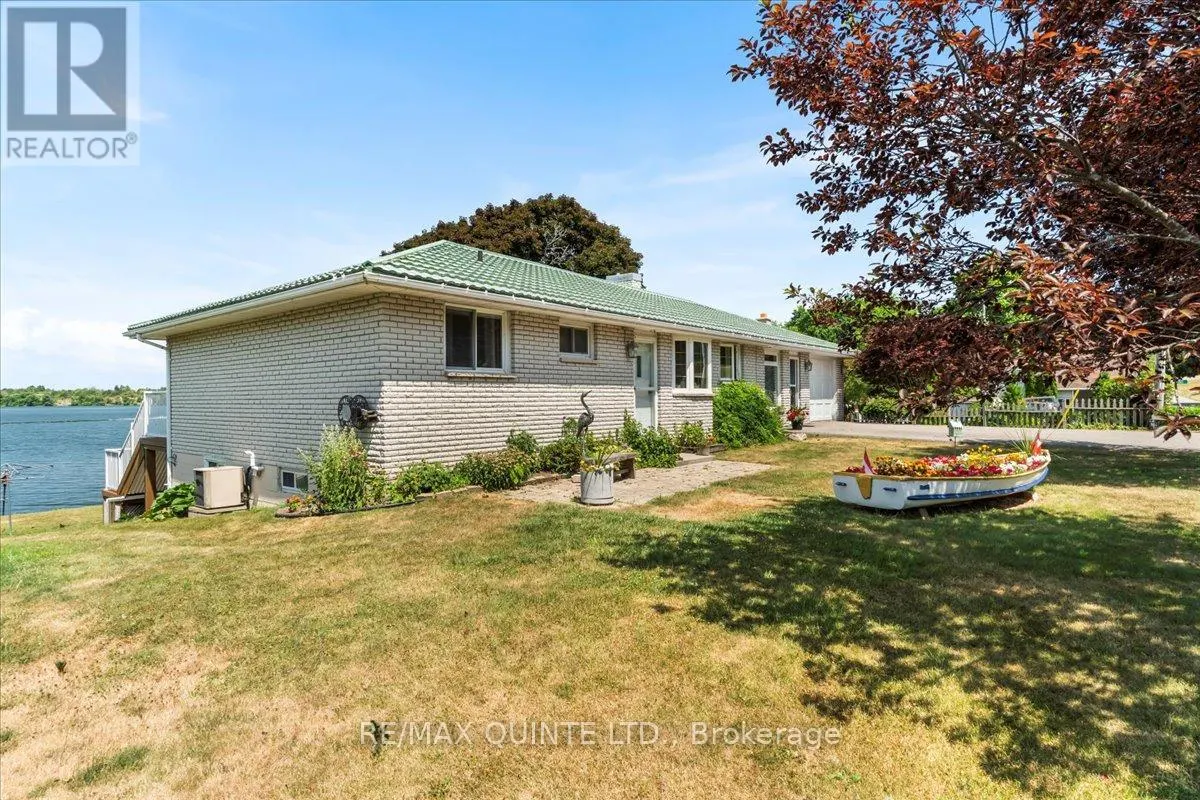 54 CEDAR LANE