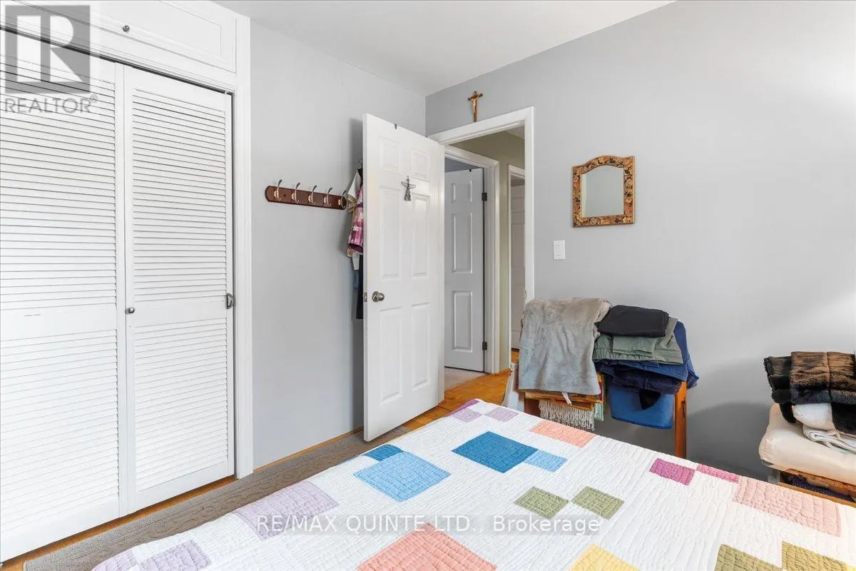 54 CEDAR LANE