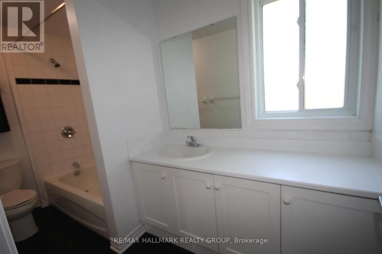 37 B GLENRIDGE ROAD