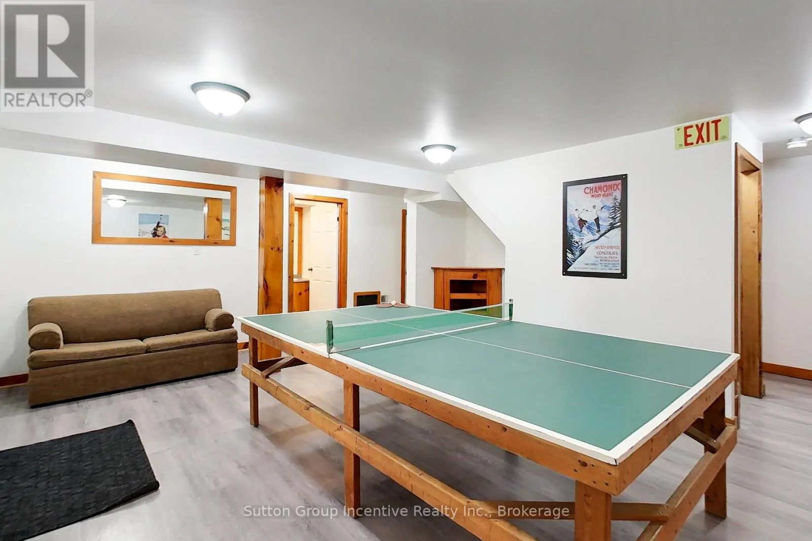 13L - 197 ARLBERG CRESCENT, #13L