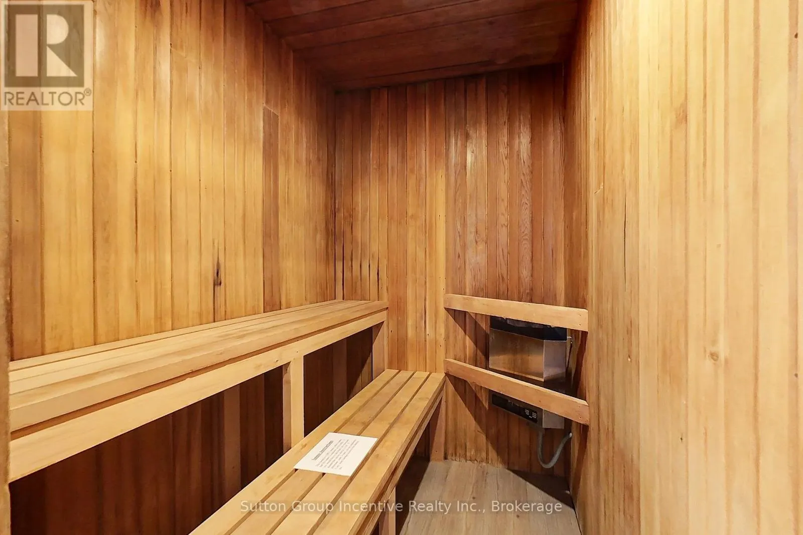 13L - 197 ARLBERG CRESCENT, #13L