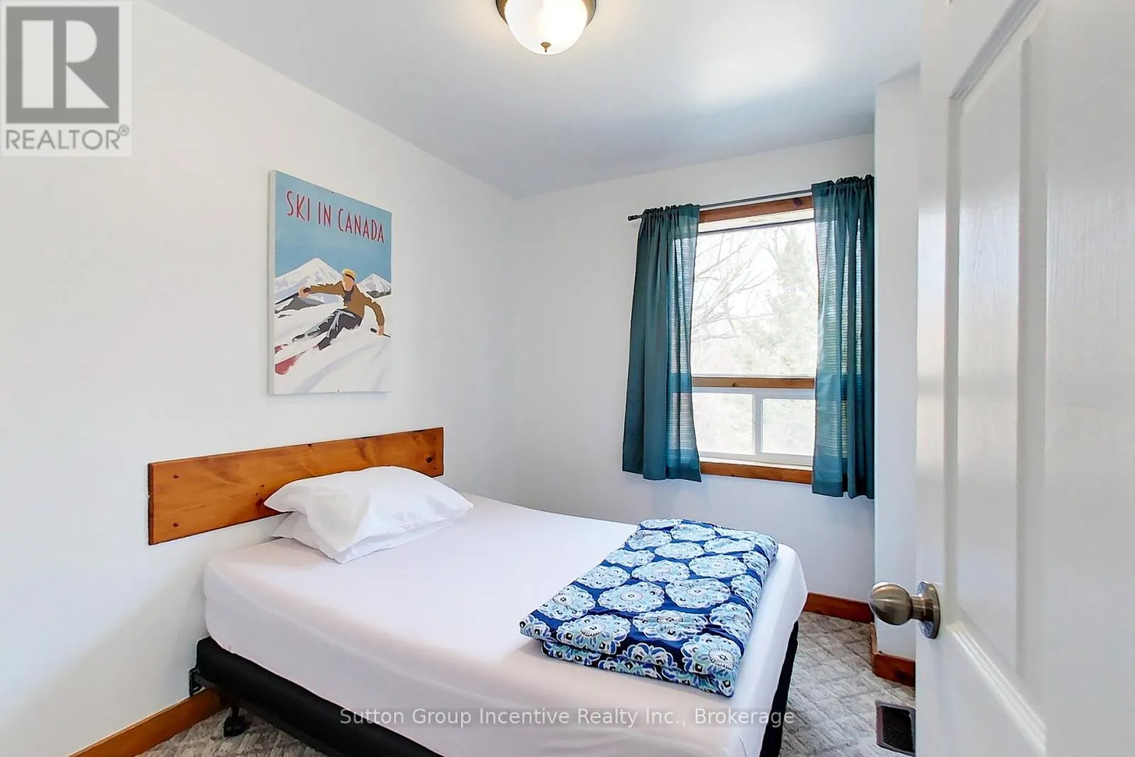 13L - 197 ARLBERG CRESCENT, #13L