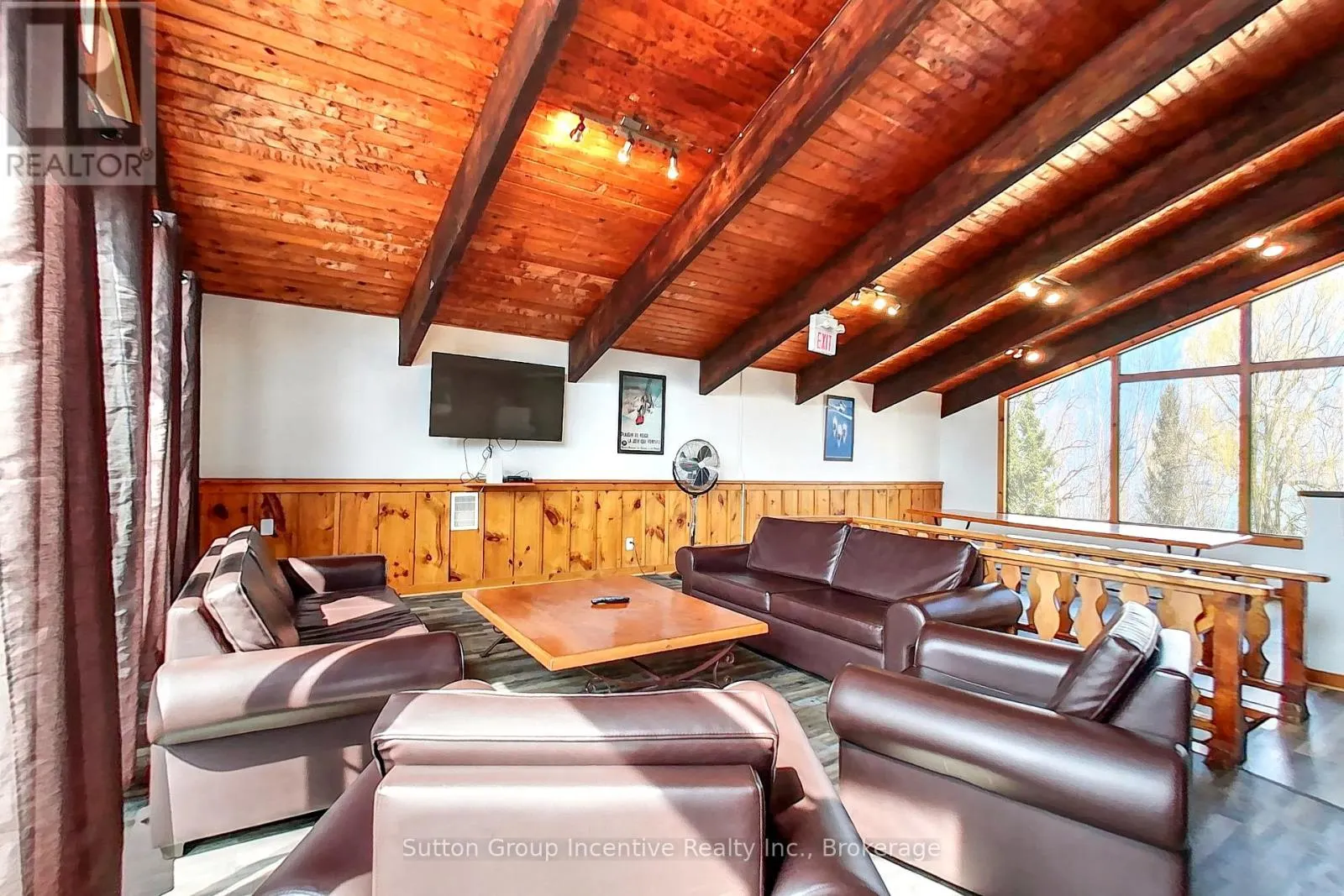 13L - 197 ARLBERG CRESCENT, #13L