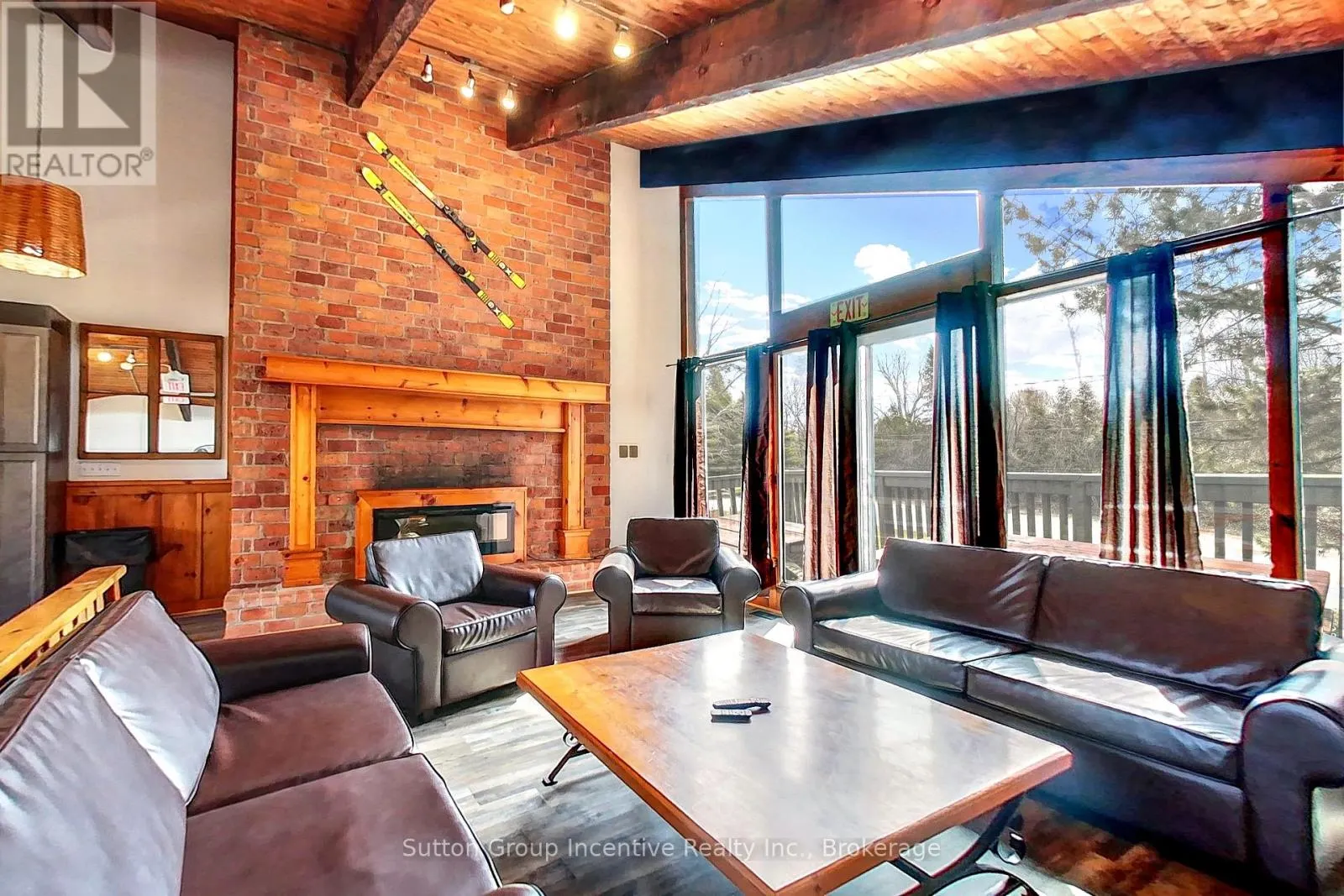 13L - 197 ARLBERG CRESCENT, #13L