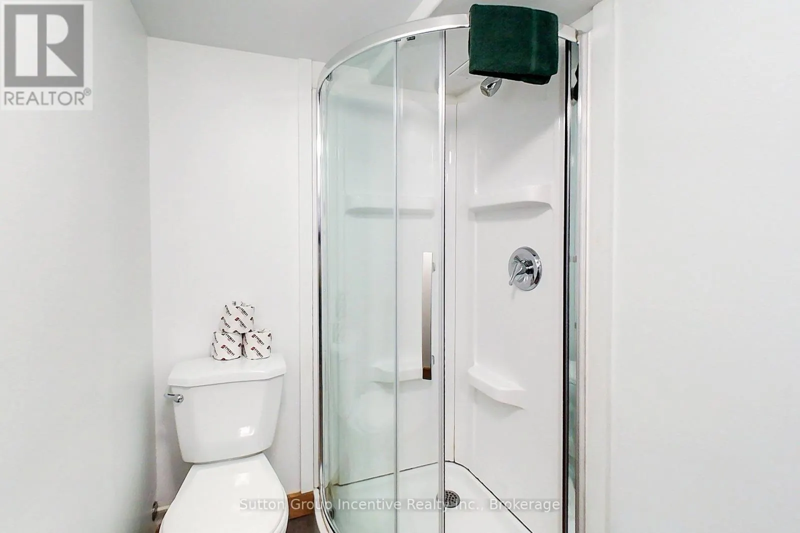 13L - 197 ARLBERG CRESCENT, #13L