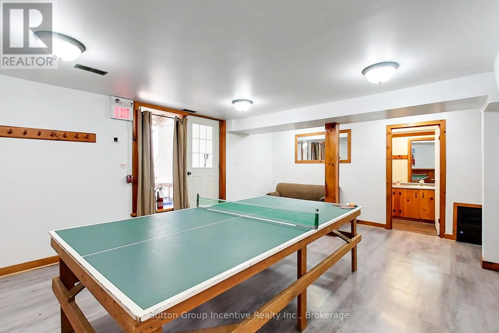 13L - 197 ARLBERG CRESCENT, #13L