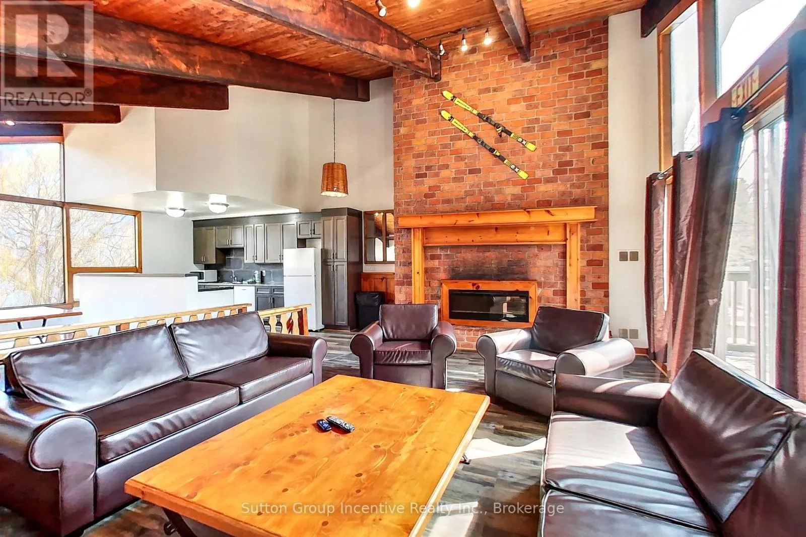 13L - 197 ARLBERG CRESCENT, #13L