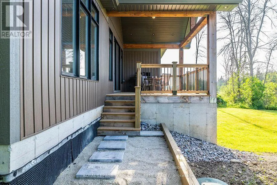 135 OLD HIGHWAY 26