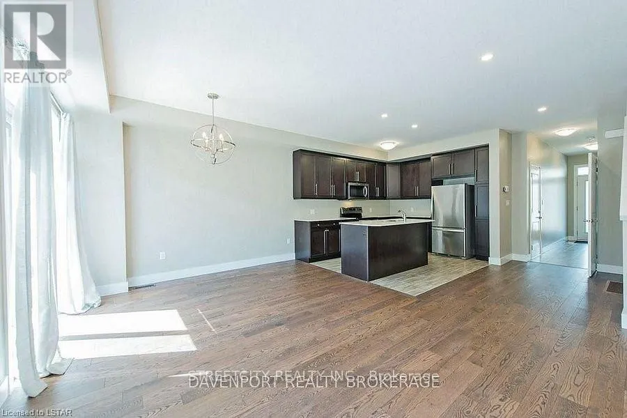 87 - 1960 DALMAGARRY ROAD, #87