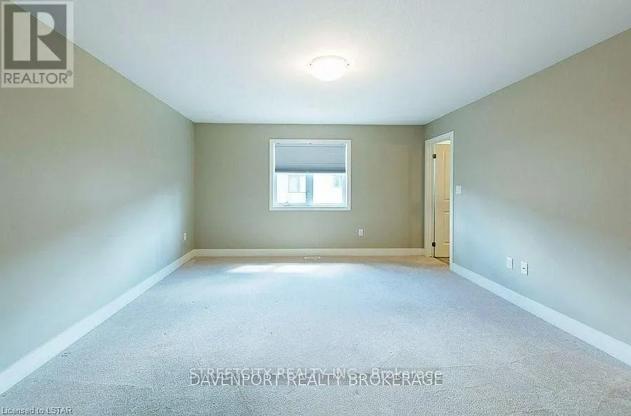 87 - 1960 DALMAGARRY ROAD, #87