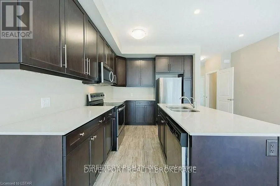 87 - 1960 DALMAGARRY ROAD, #87