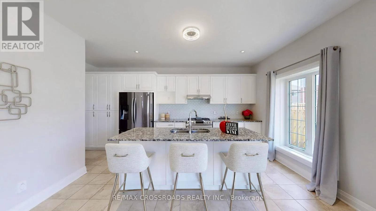 745 WOOD LILY STREET