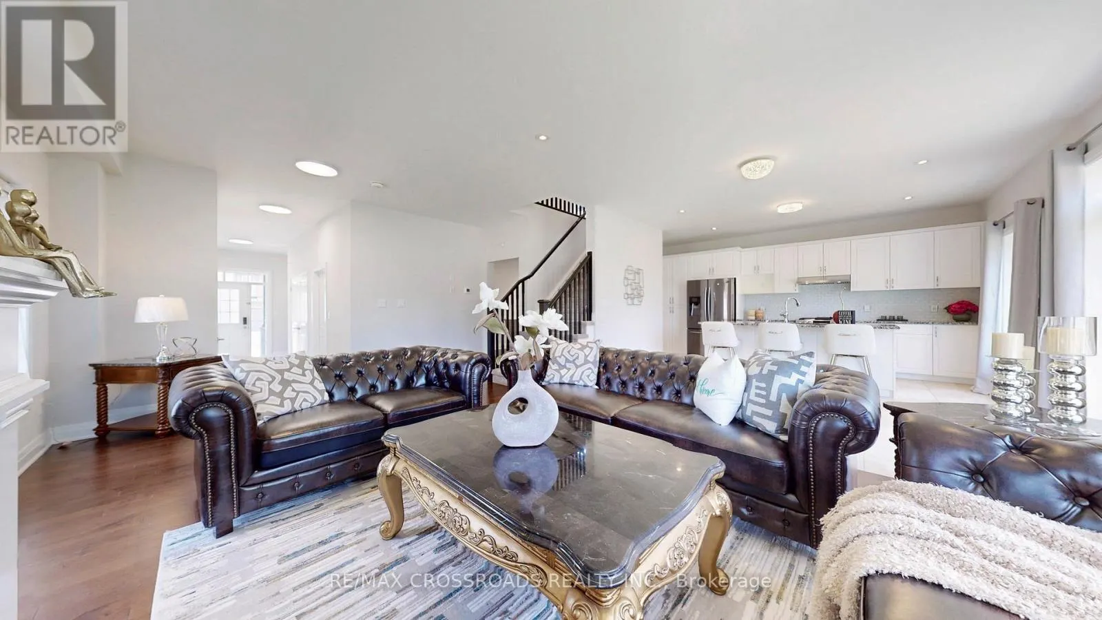 745 WOOD LILY STREET